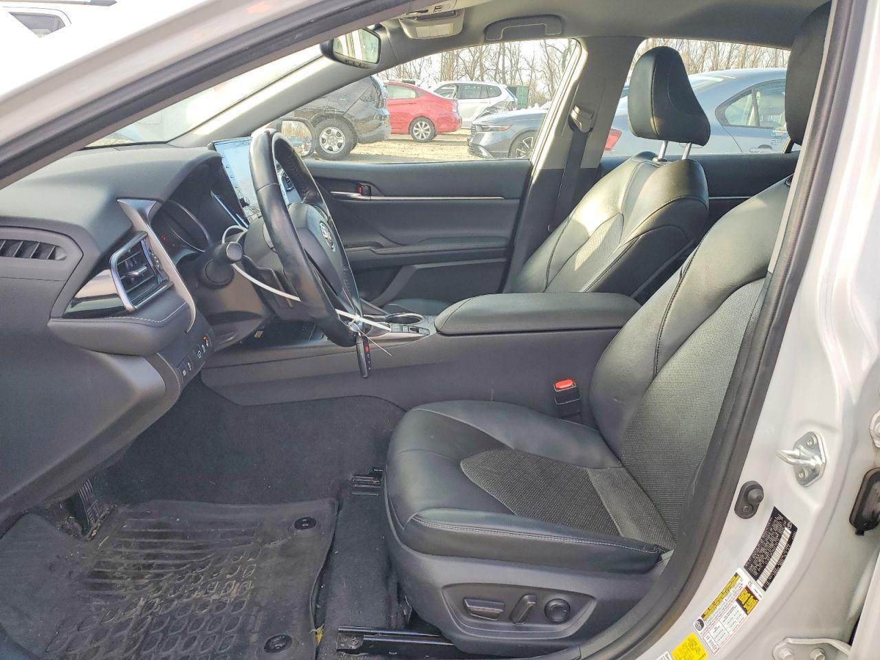 2022 Toyota Camry Xse - Фото 7