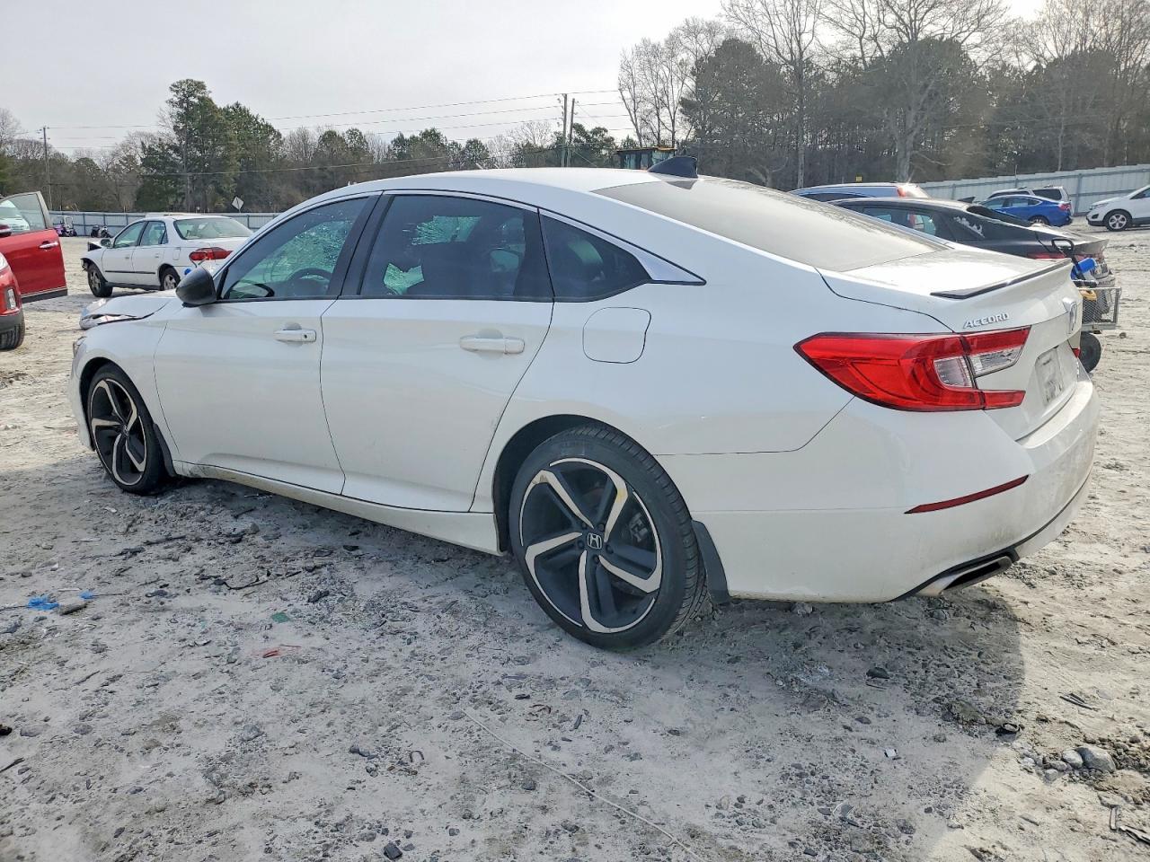 2022 Honda Accord Sport - Фото 2