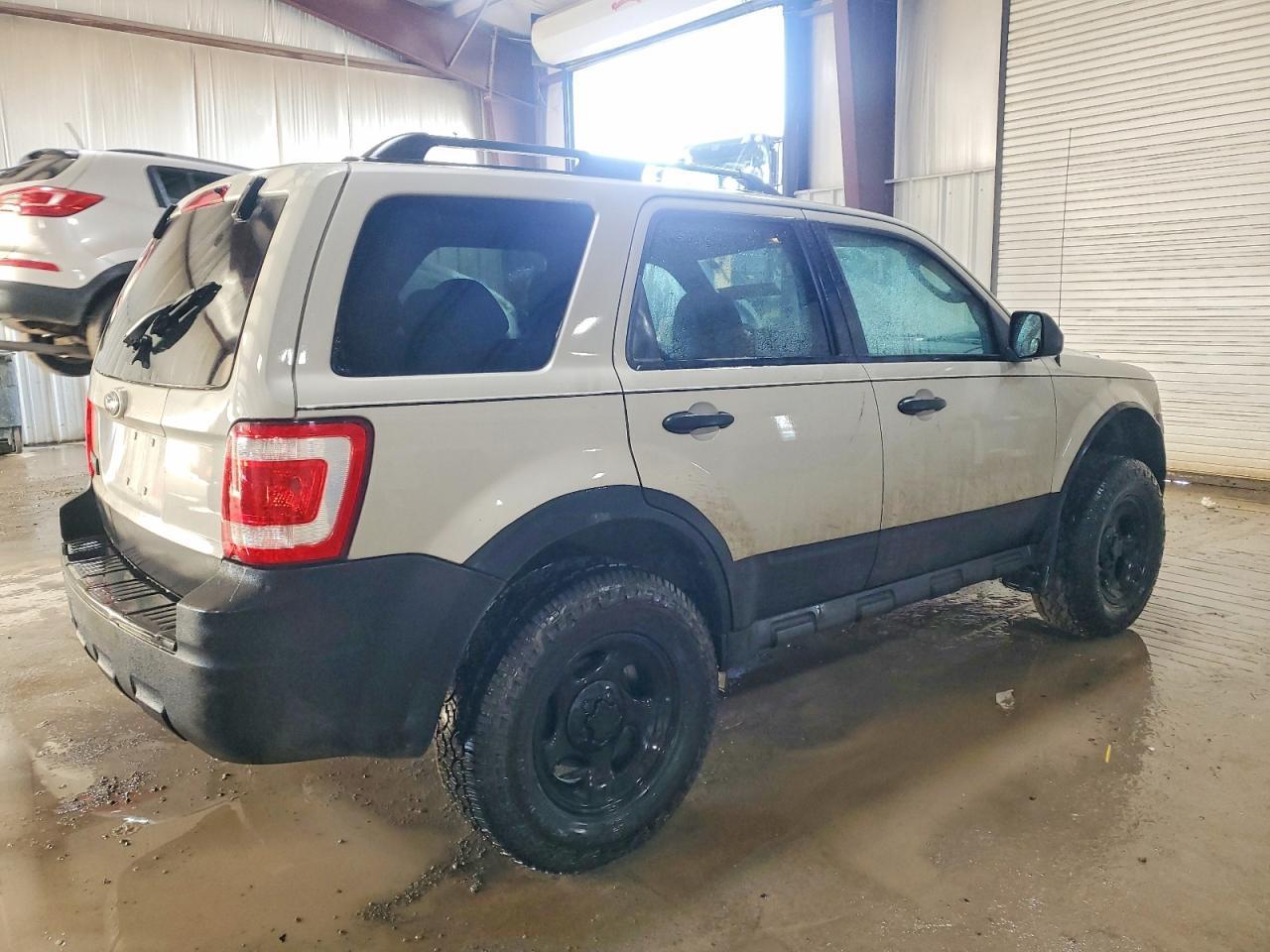2009 Ford Escape Xlt - Фото 3