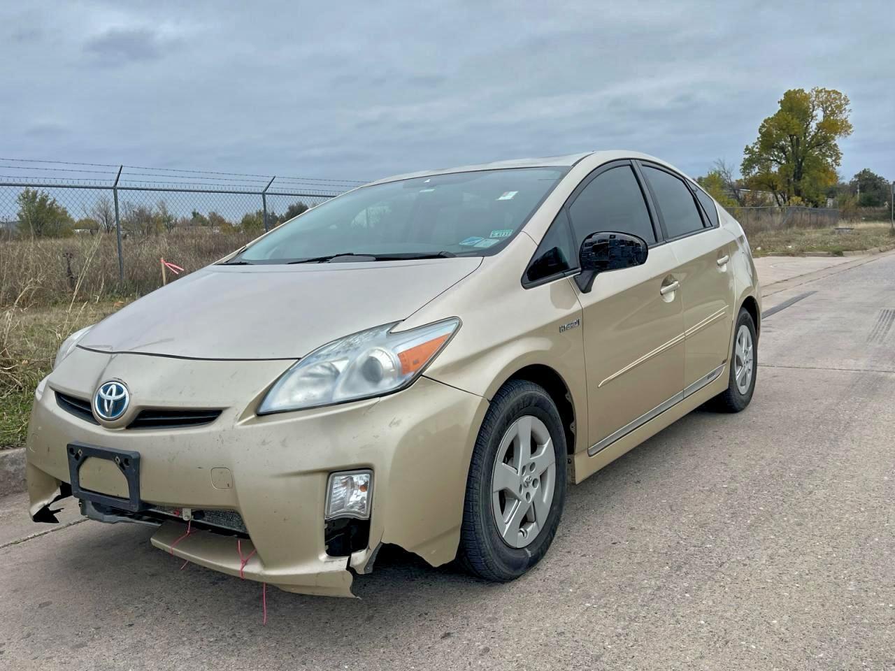 2011 Toyota Prius - Фото 2