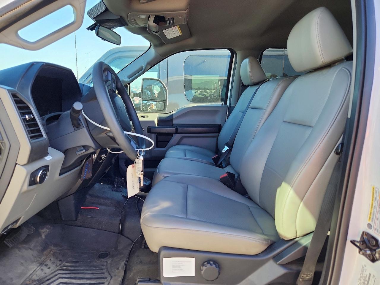 2022 Ford F350 - Фото 7