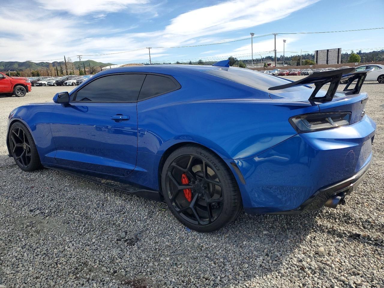 2016 Chevrolet Camaro Ss - Фото 2