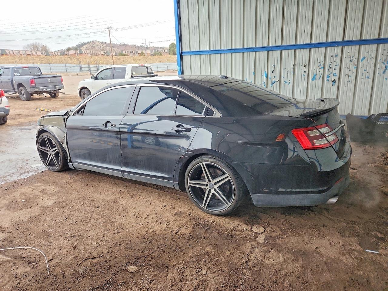 2014 Ford Taurus Sho - Image 2
