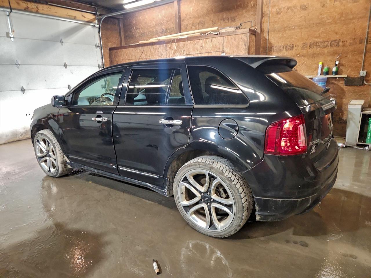 2013 Ford Edge Sport - Image 2