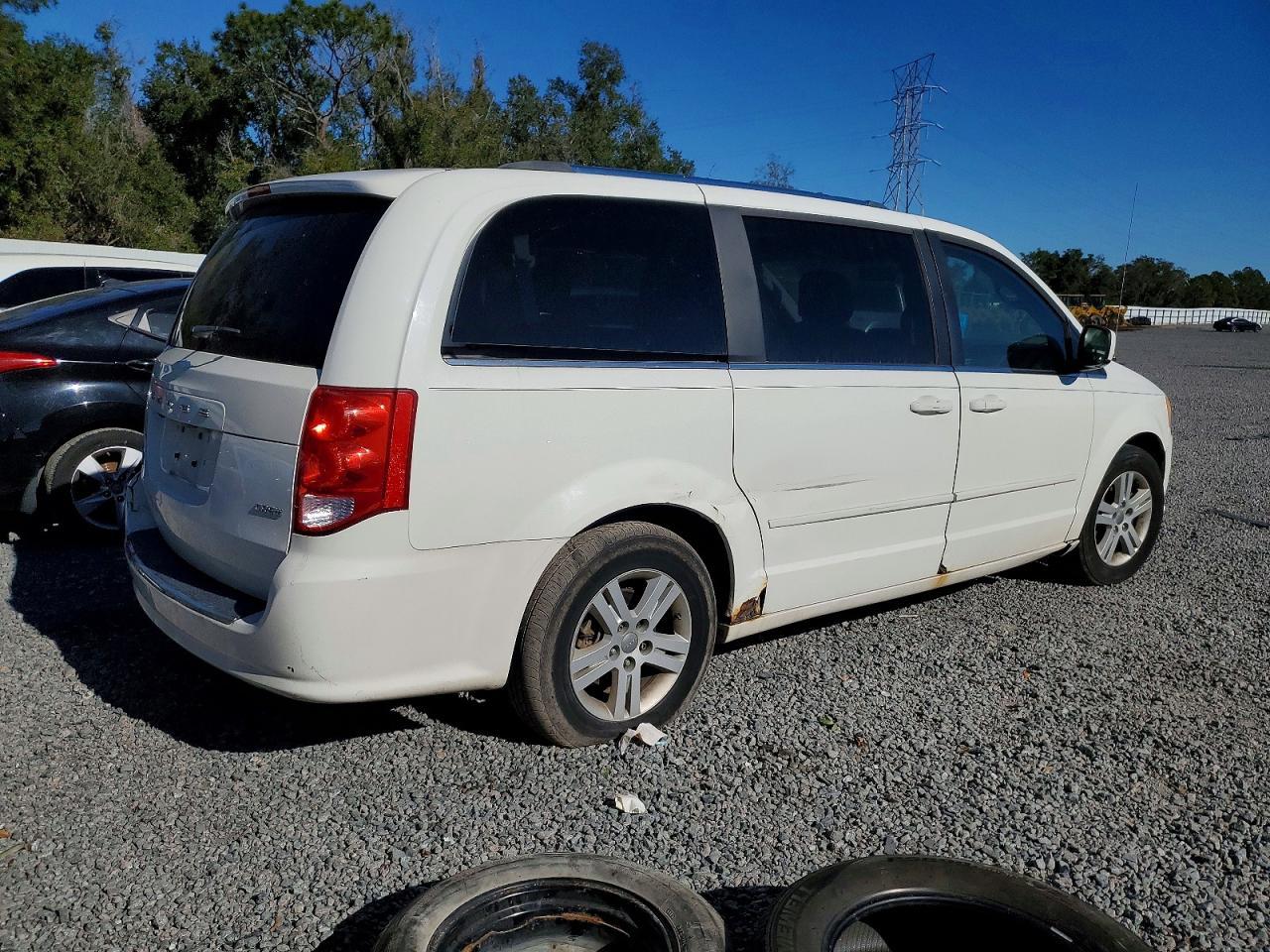 2011 Dodge Grand Caravan Crew - Фото 3