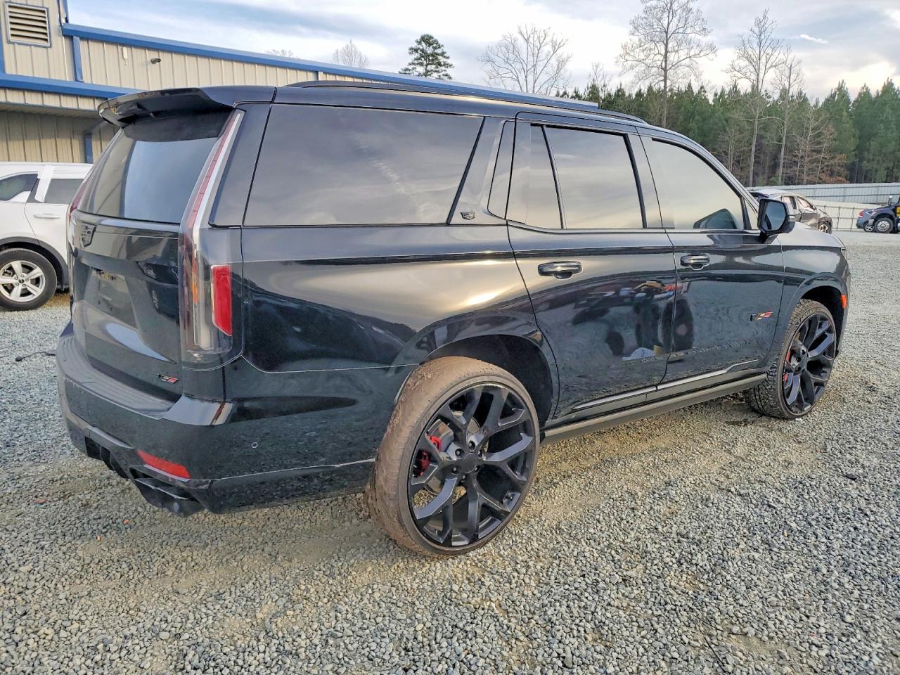 2023 Cadillac Escalade V Sport - Image 3
