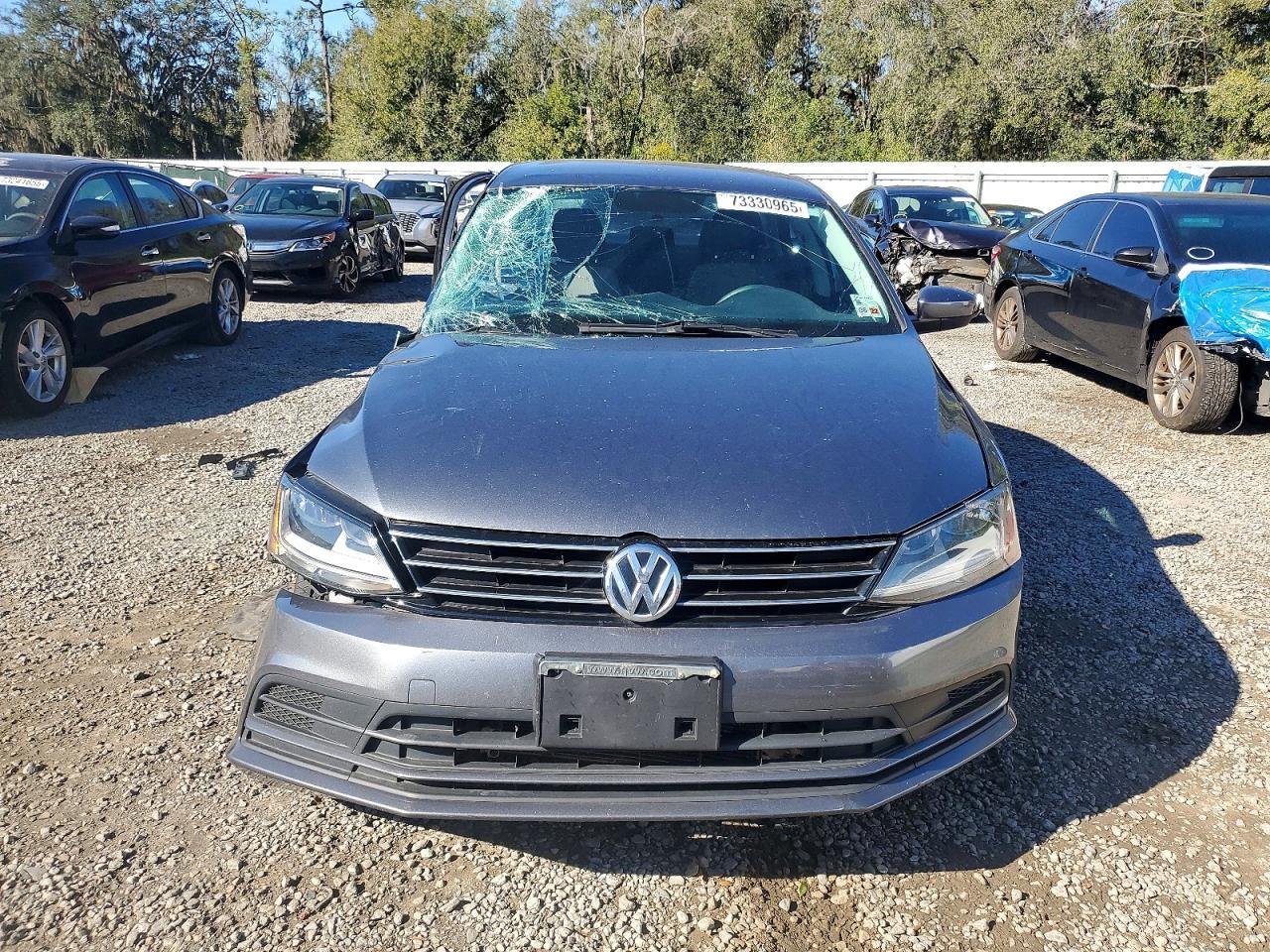 2017 Volkswagen Jetta S - Image 5