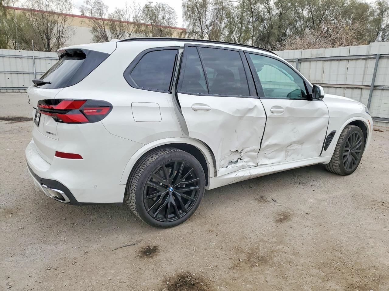 2026 BMW X5 Sdrive 40I - Image 3