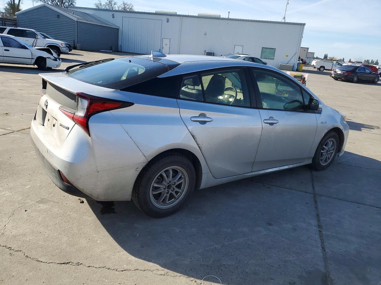 2022 Toyota Prius Night Shade - Image 3