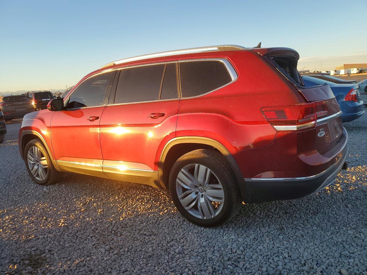 2019 Volkswagen Atlas Sel Premium - Фото 2