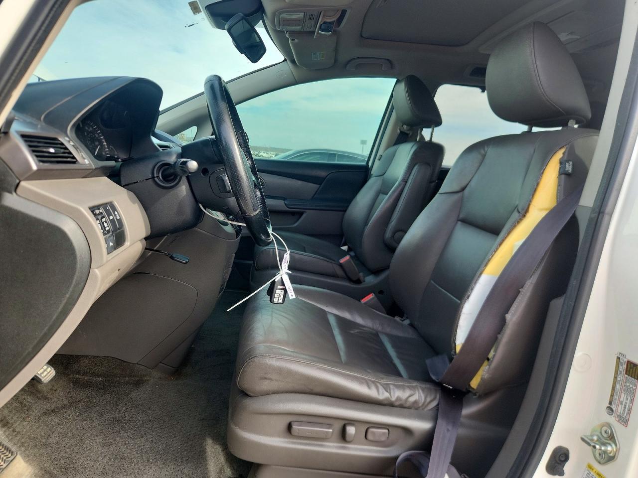 2015 Honda Odyssey Touring - Фото 7