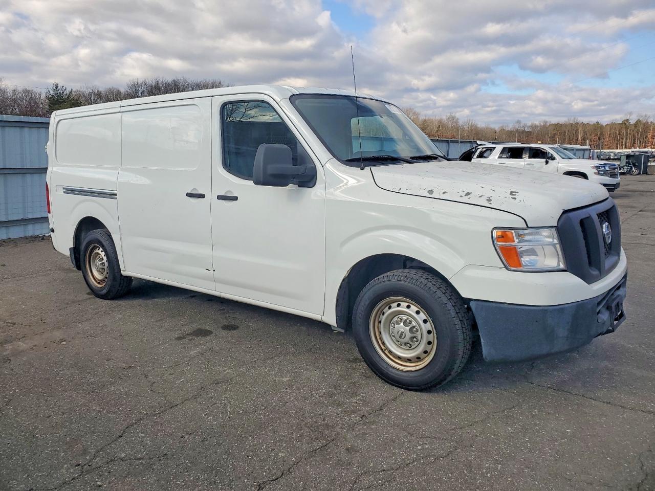 2015 Nissan Nv 1500 - Image 4