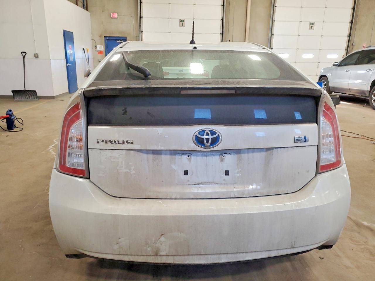 2014 Toyota Prius - Фото 6