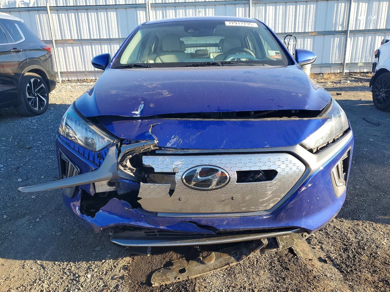 2020 Hyundai Ioniq Limited - Image 5