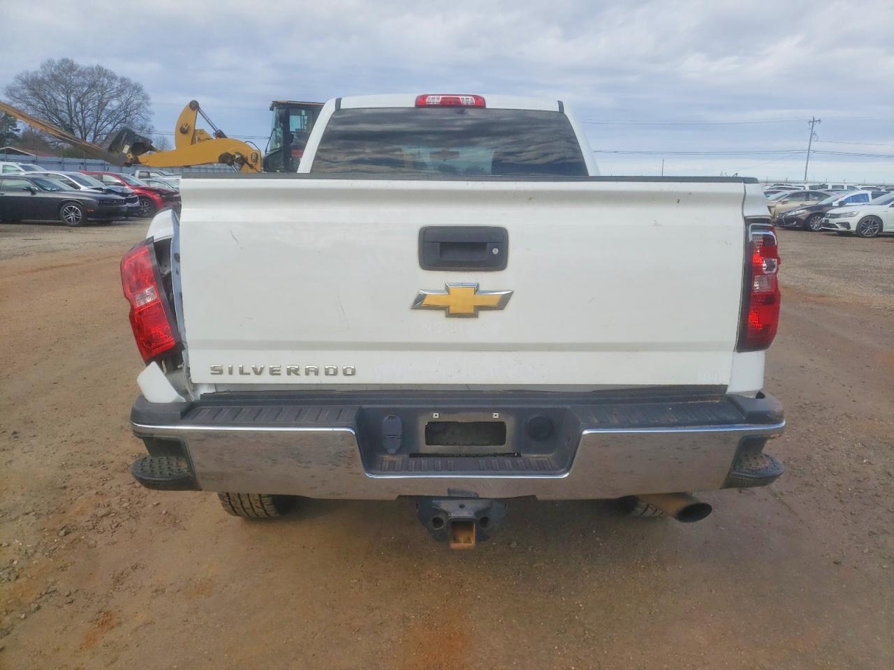 2019 Chevrolet Silverado K2500 Heavy Duty - Image 6