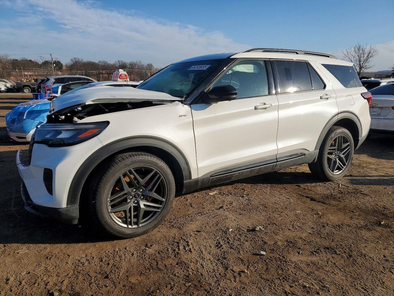 2025 Ford Explorer St-Line