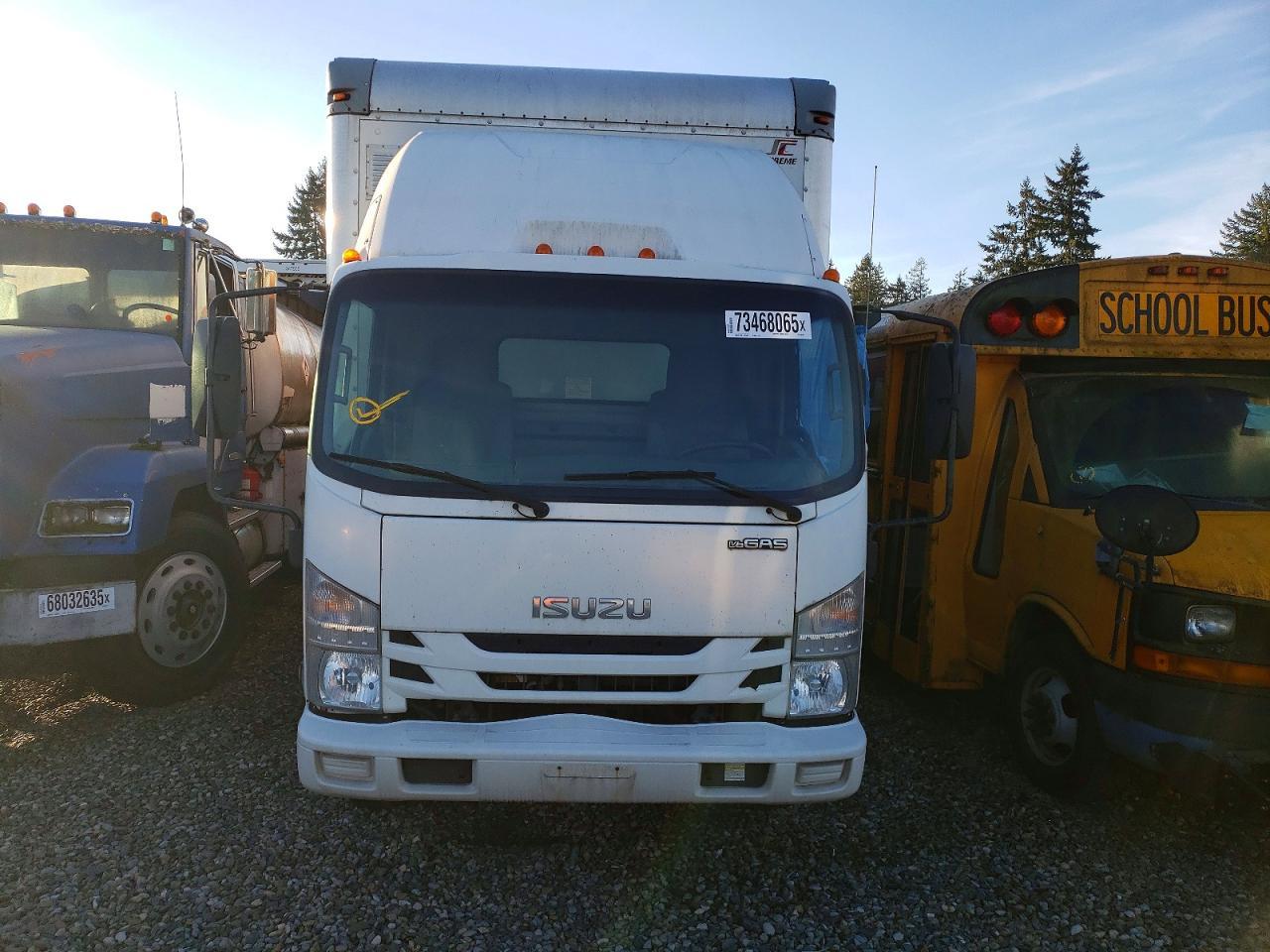 2016 Isuzu Npr Box Truck - Image 5