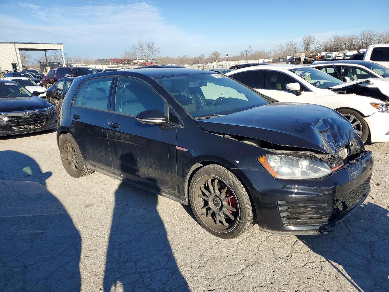 2015 Volkswagen Gti - Фото 4