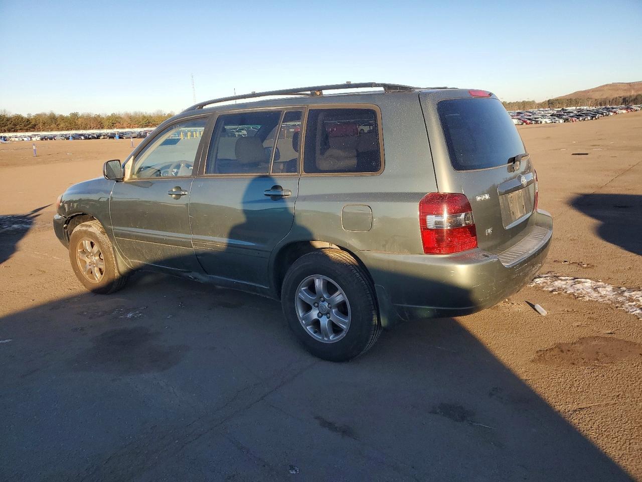 2006 Toyota Highlander Limited - Image 2