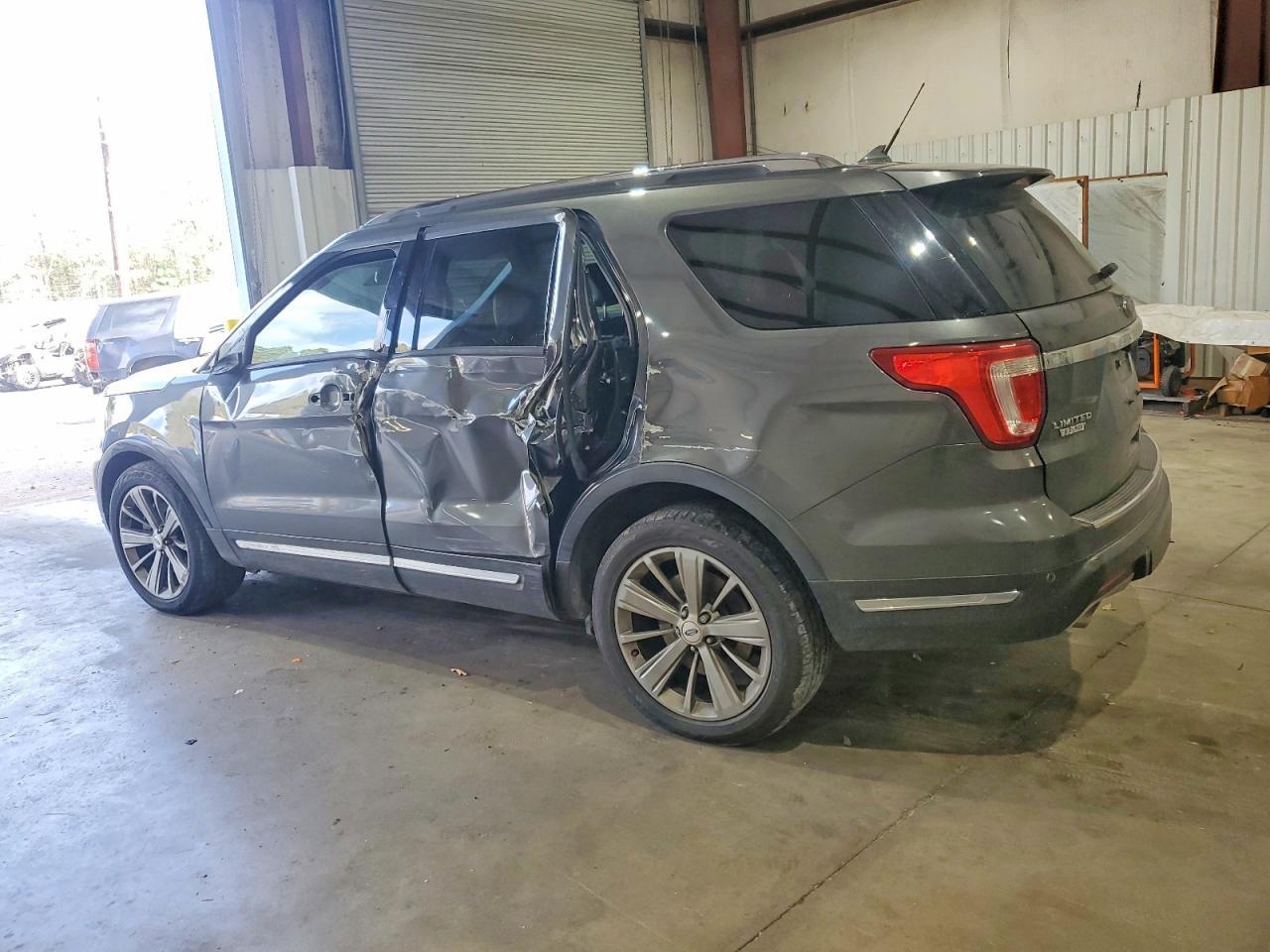 2018 Ford Explorer Limited - Image 2