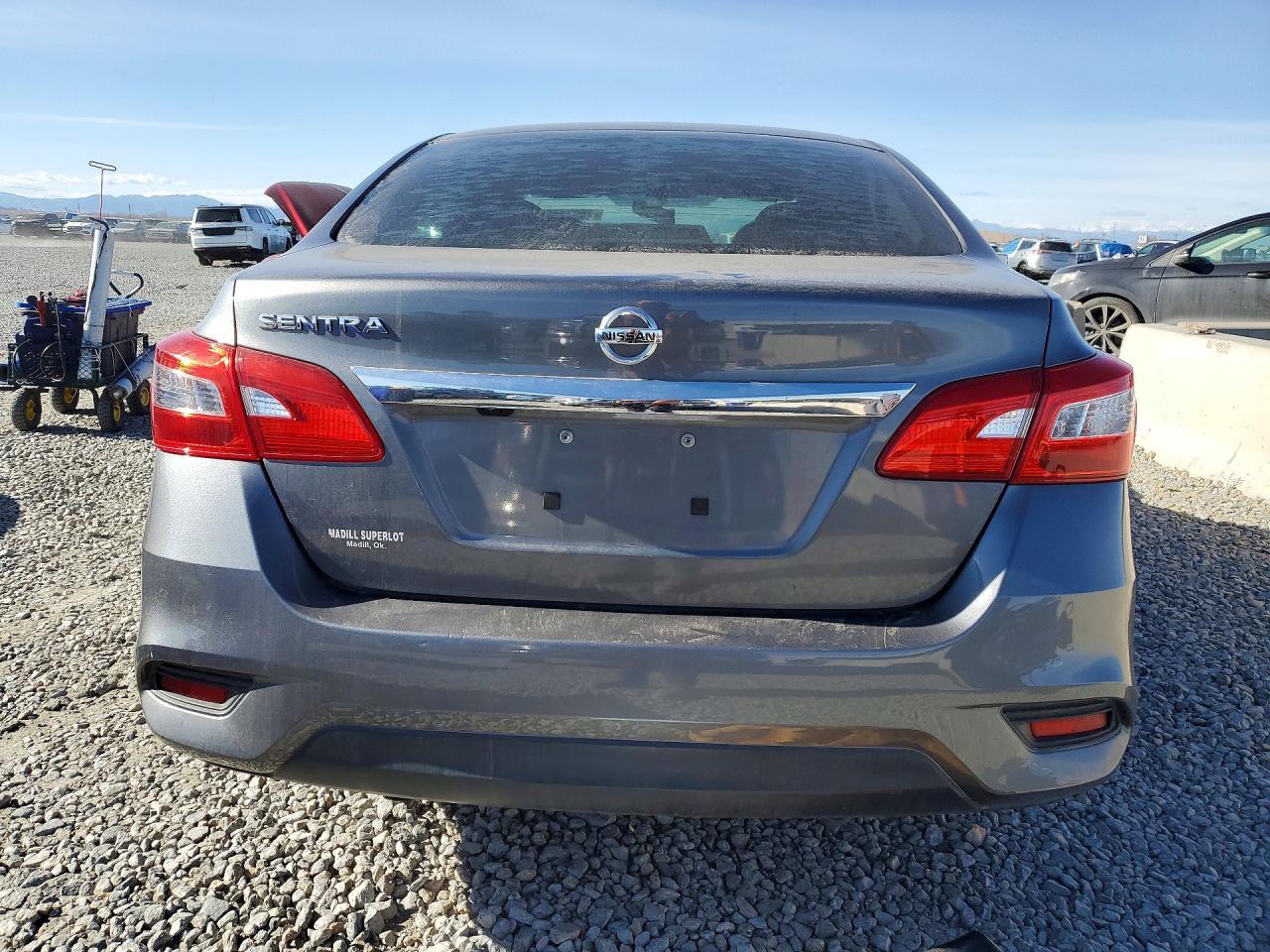 2019 Nissan Sentra S - Фото 6