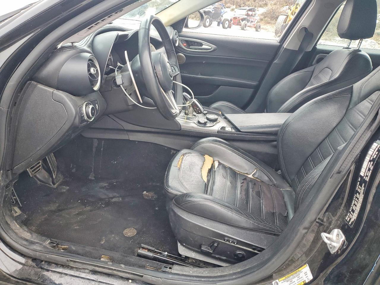 2017 Alfa Romeo Giulia Ti Q4 - Image 7