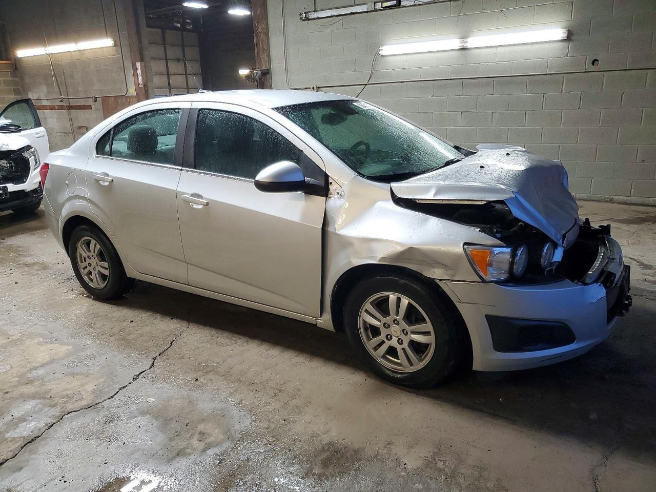 2012 Chevrolet Sonic Lt - Image 4