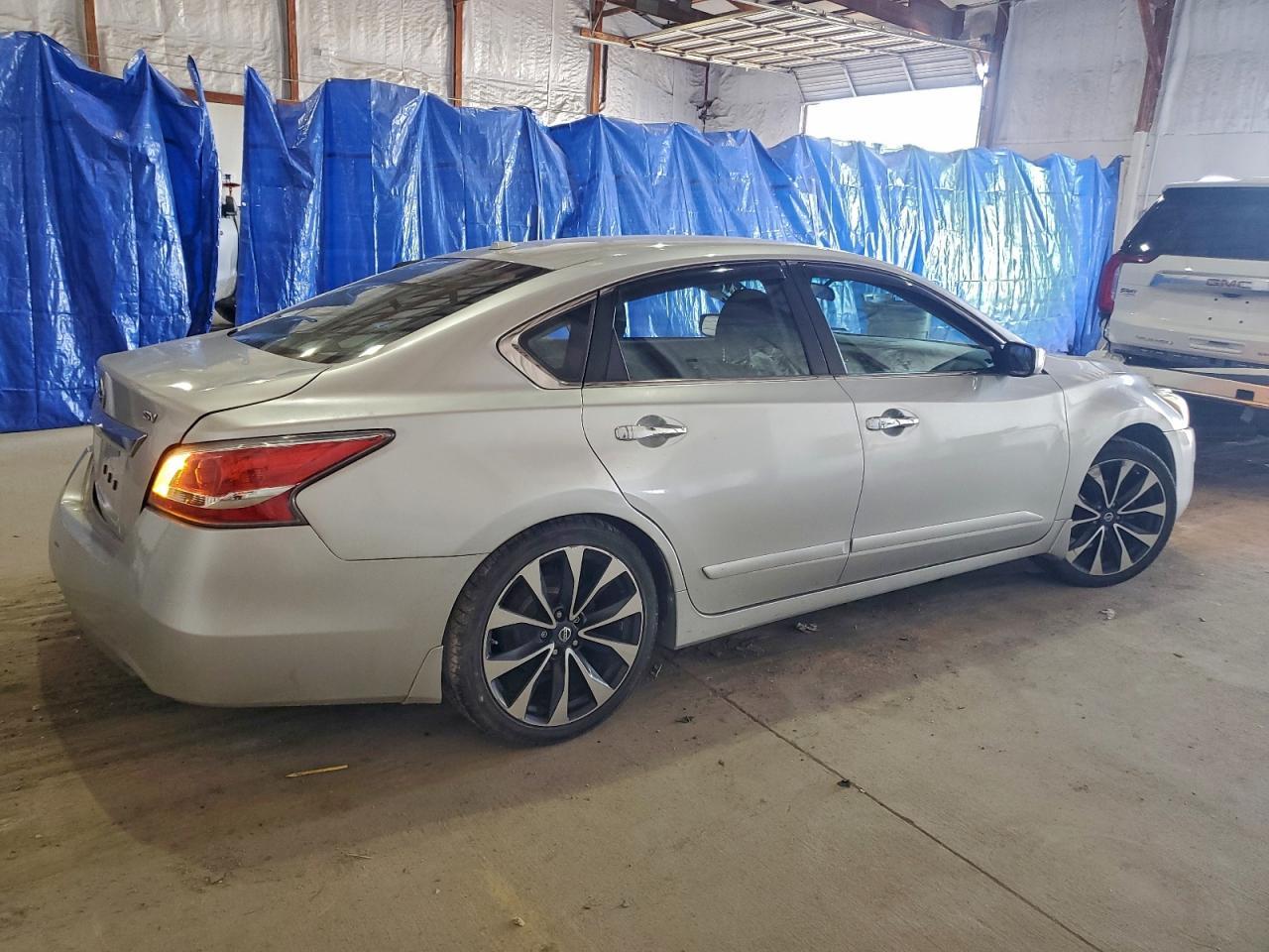 2015 Nissan Altima 2.5 - Image 3