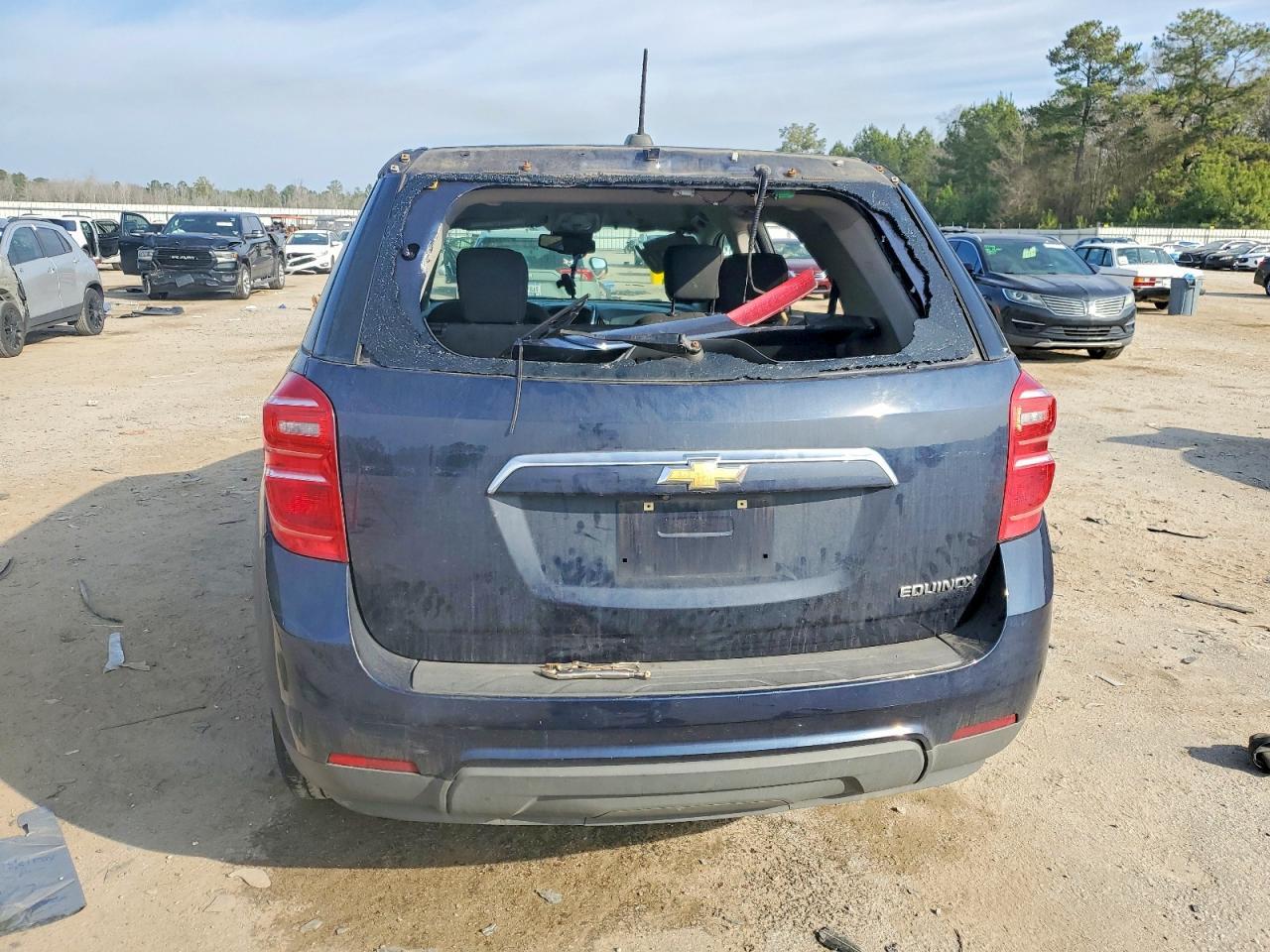 2016 Chevrolet Equinox Ls - Фото 6