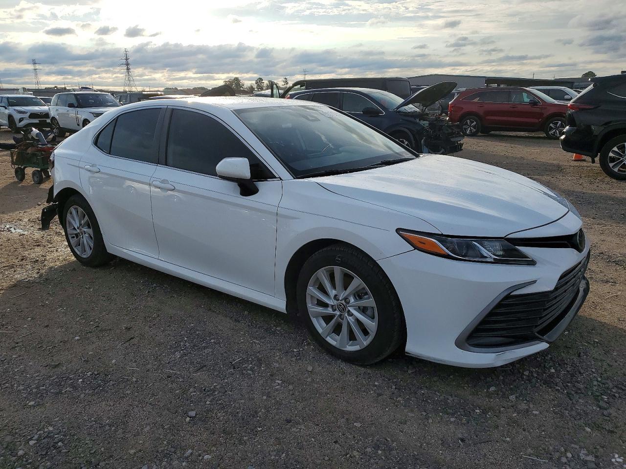 2024 Toyota Camry Le - Image 4