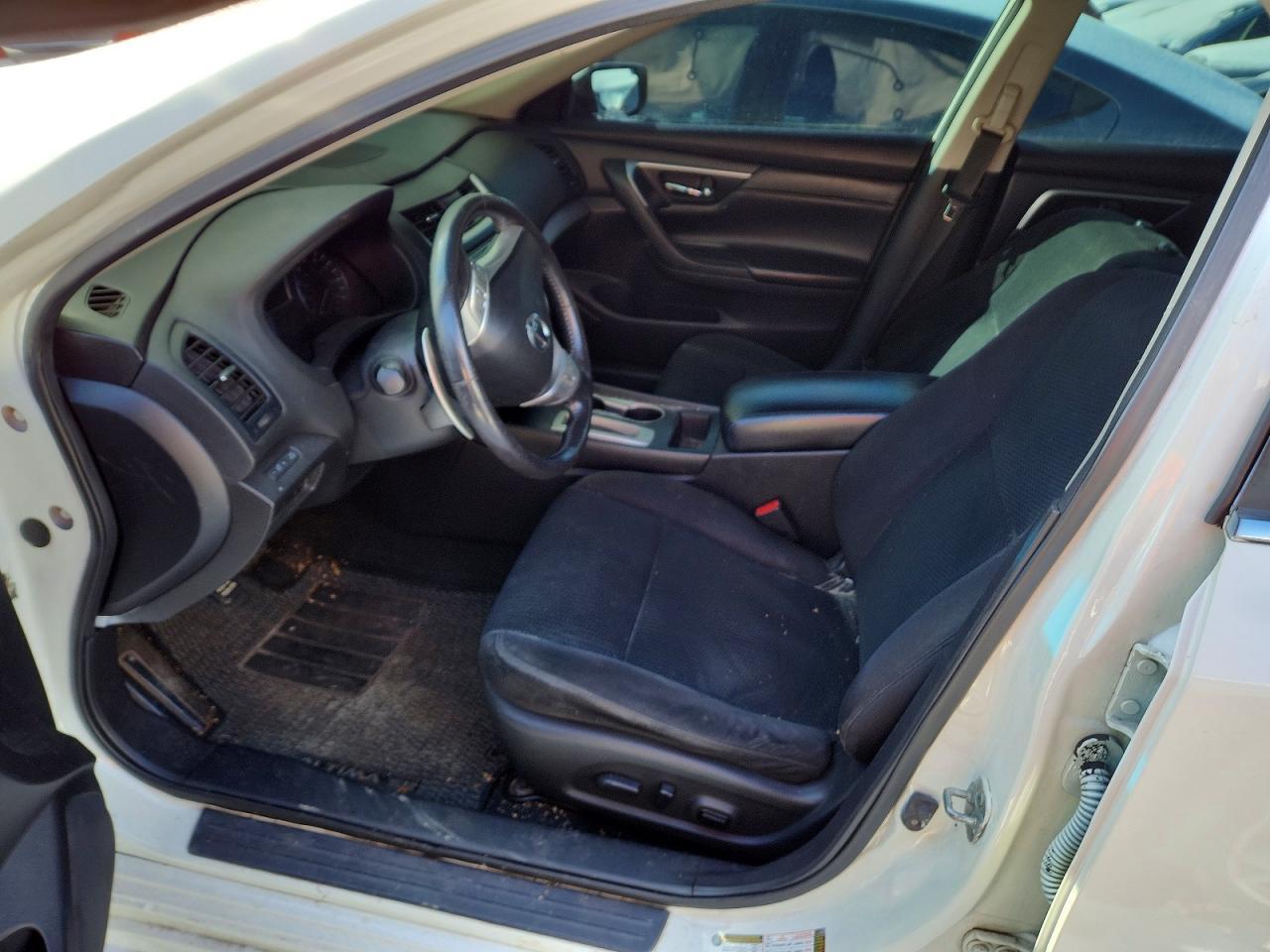2016 Nissan Altima 2.5 - Image 7