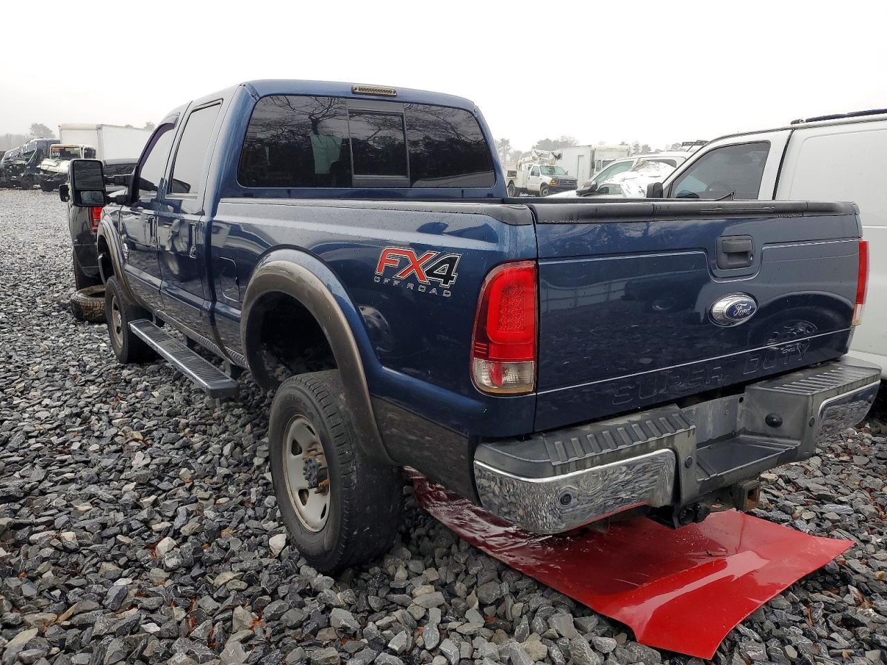 2015 Ford F250 Super Duty - Фото 2