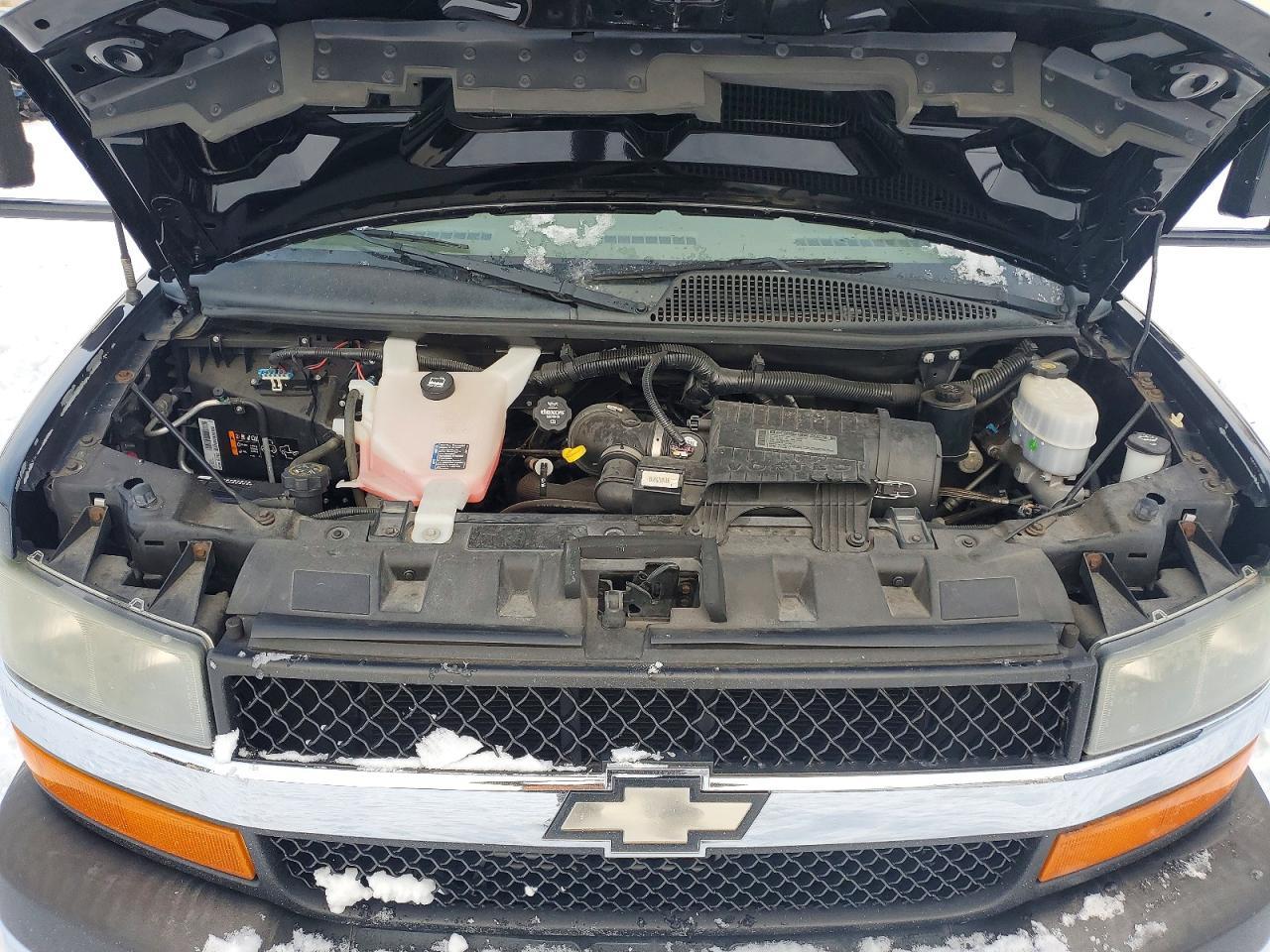 2013 Chevrolet Express G4500 - Фото 7
