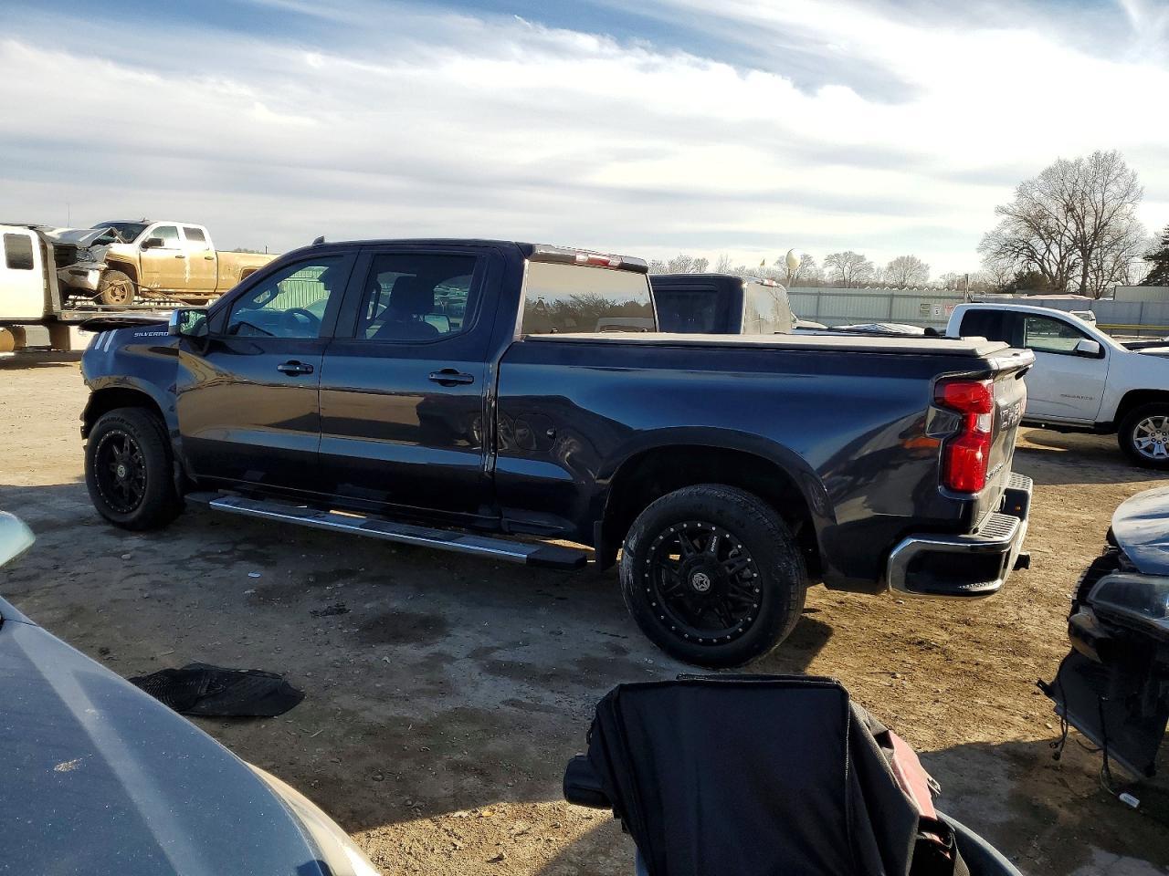 2024 Chev Silverado C1500 Lt - Фото 2