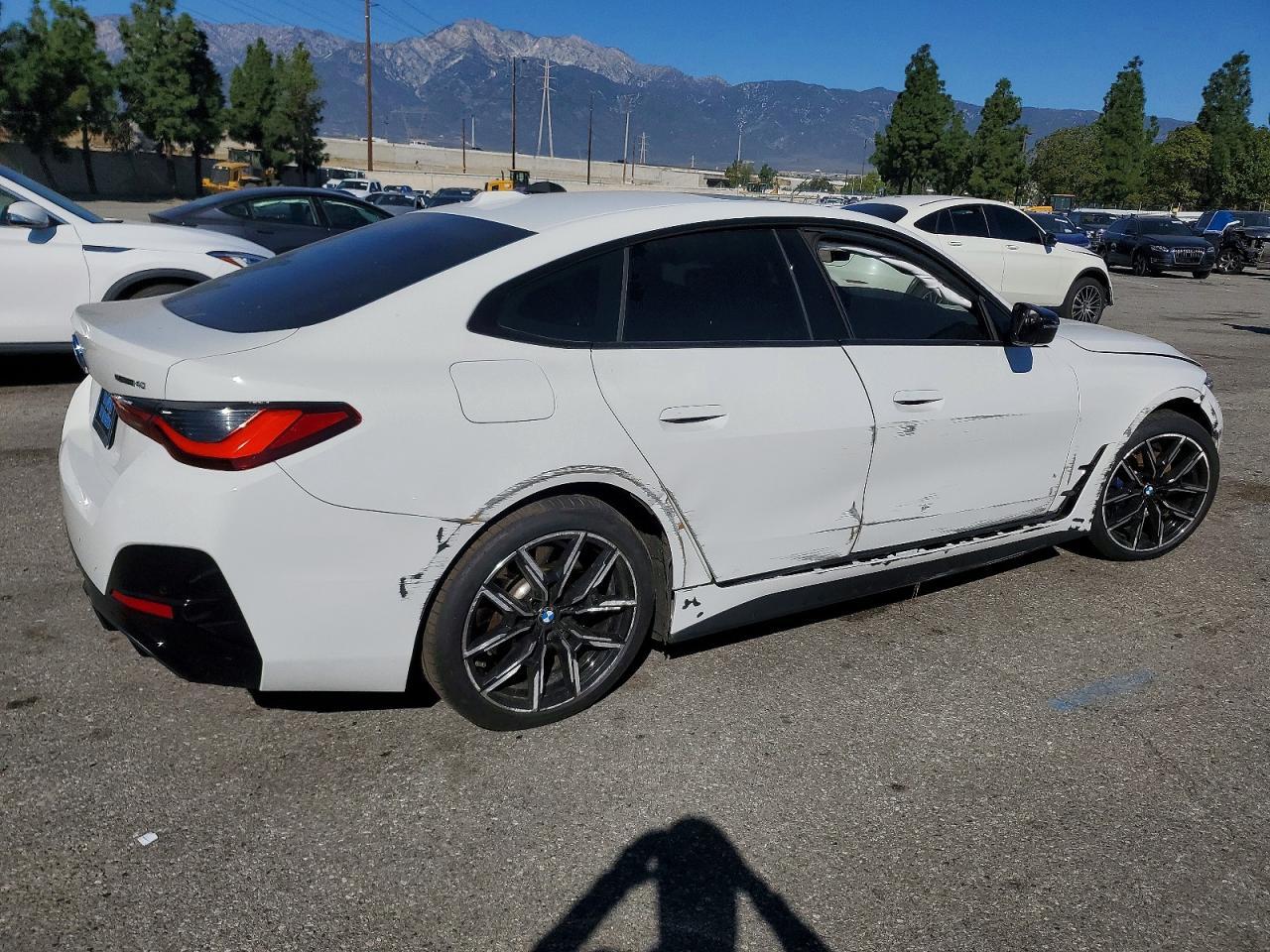 2025 BMW I4 Edrive 40 - Фото 3