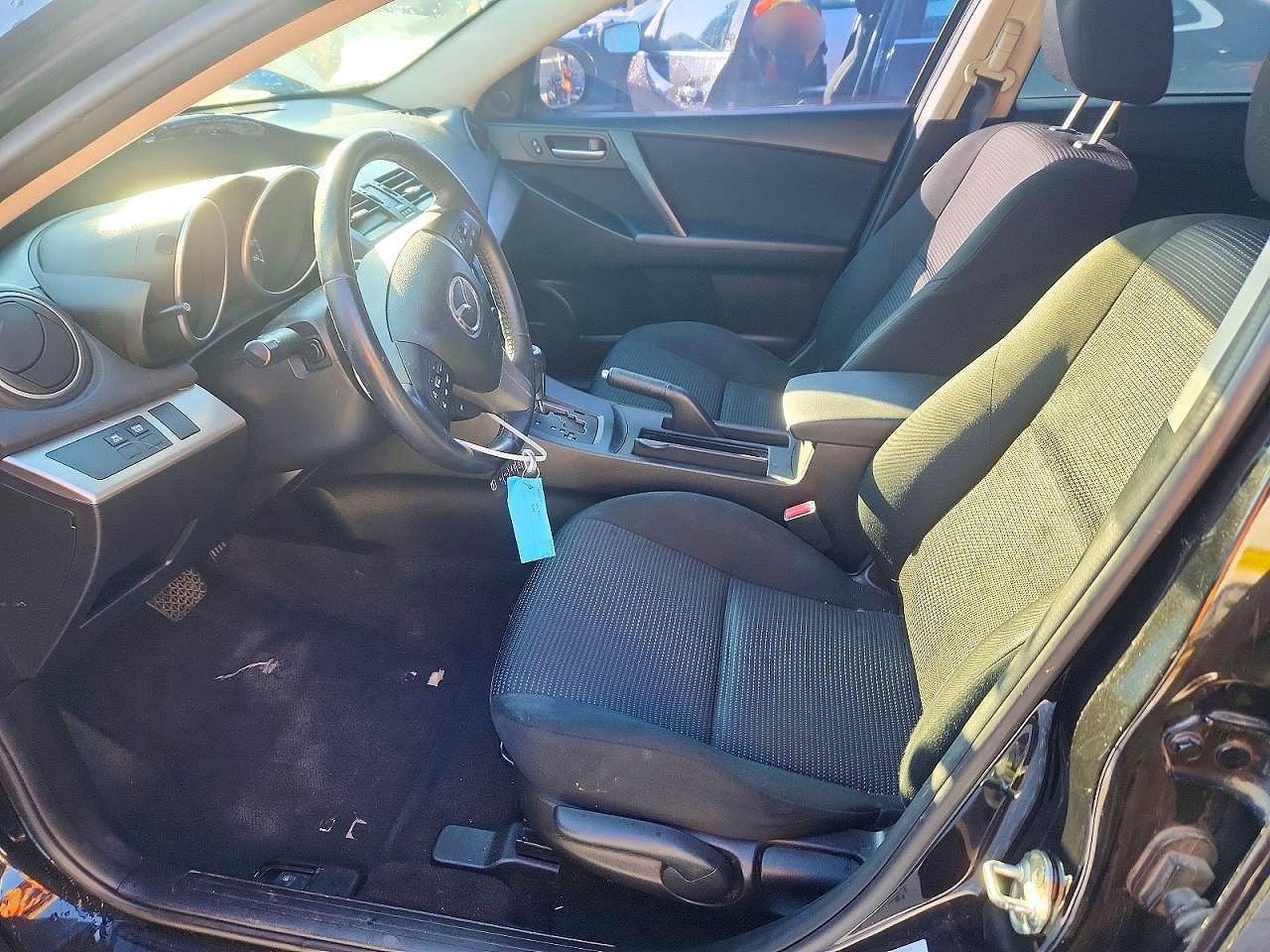 2013 Mazda 3 I - Фото 7