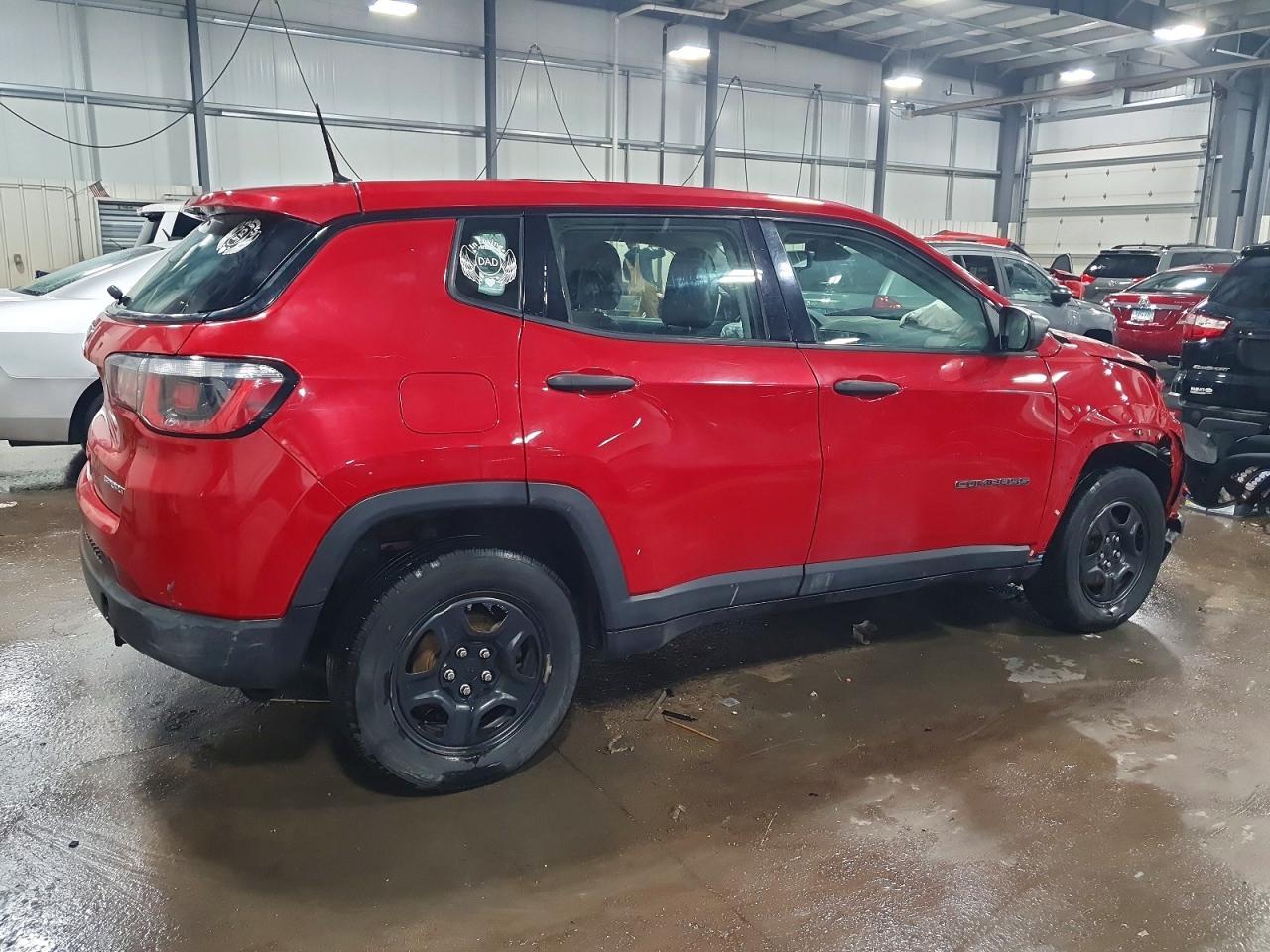 2017 Jeep Compass Sport - Фото 3