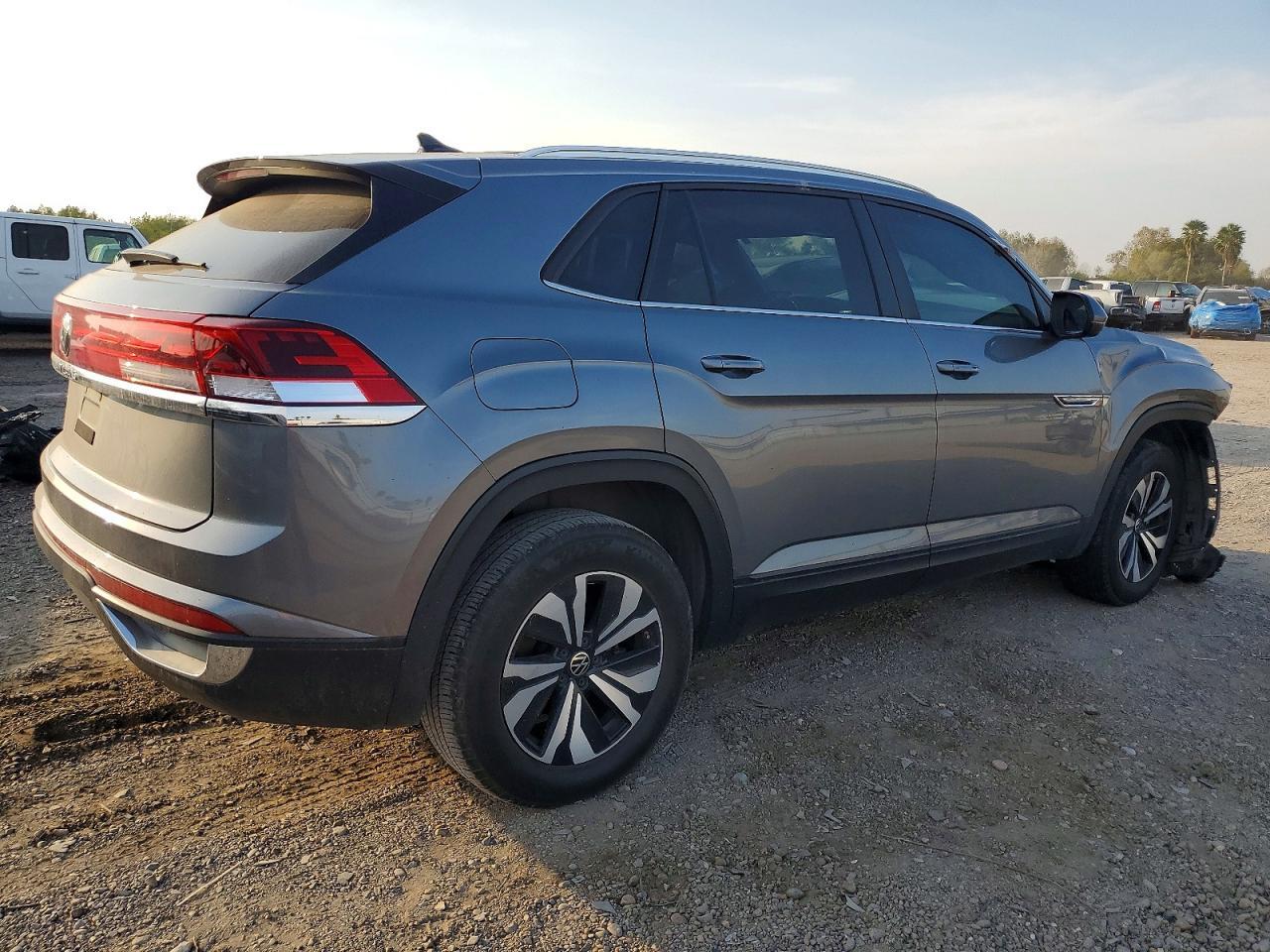 2024 Volkswagen Atlas Cross Sport Se - Фото 3
