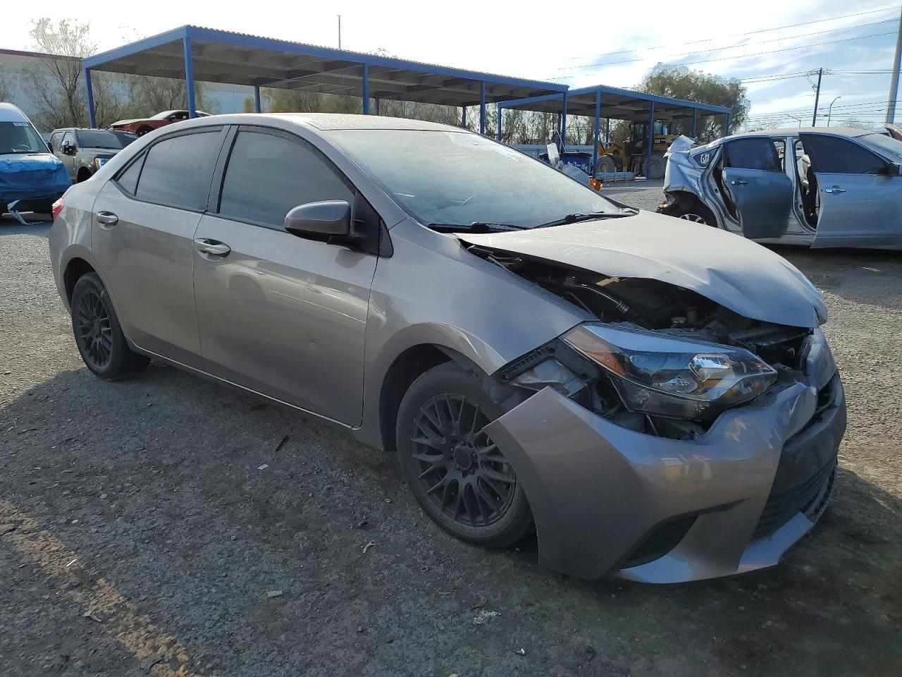 2014 Toyota Corolla L - Фото 4