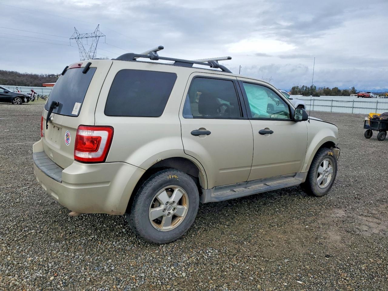 2011 Ford Escape Xlt - Фото 3