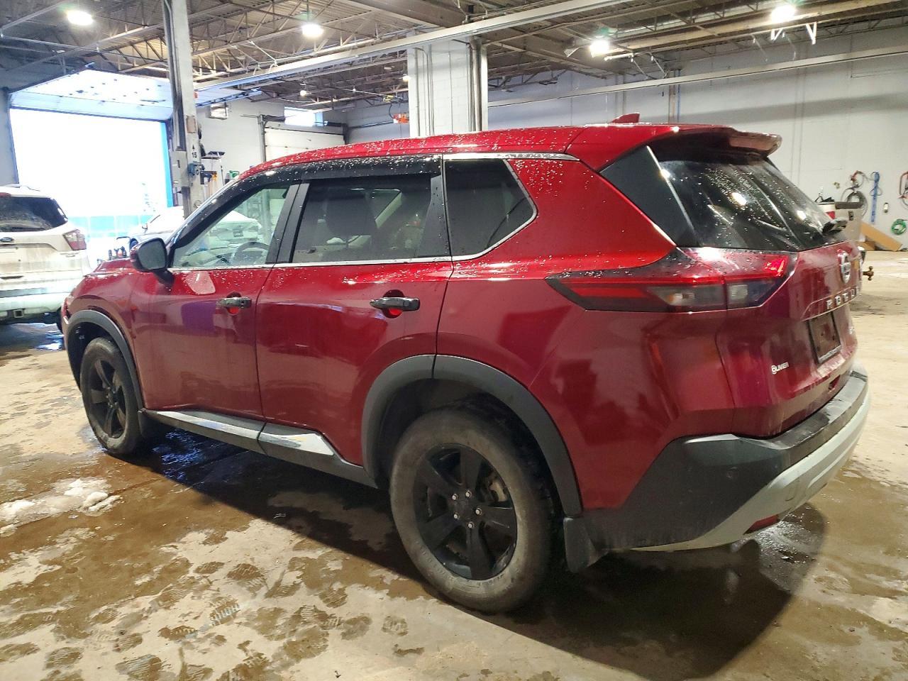 2021 Nissan Rogue S - Фото 2