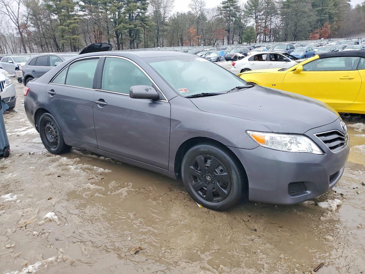 2011 Toyota Camry Base - Image 4