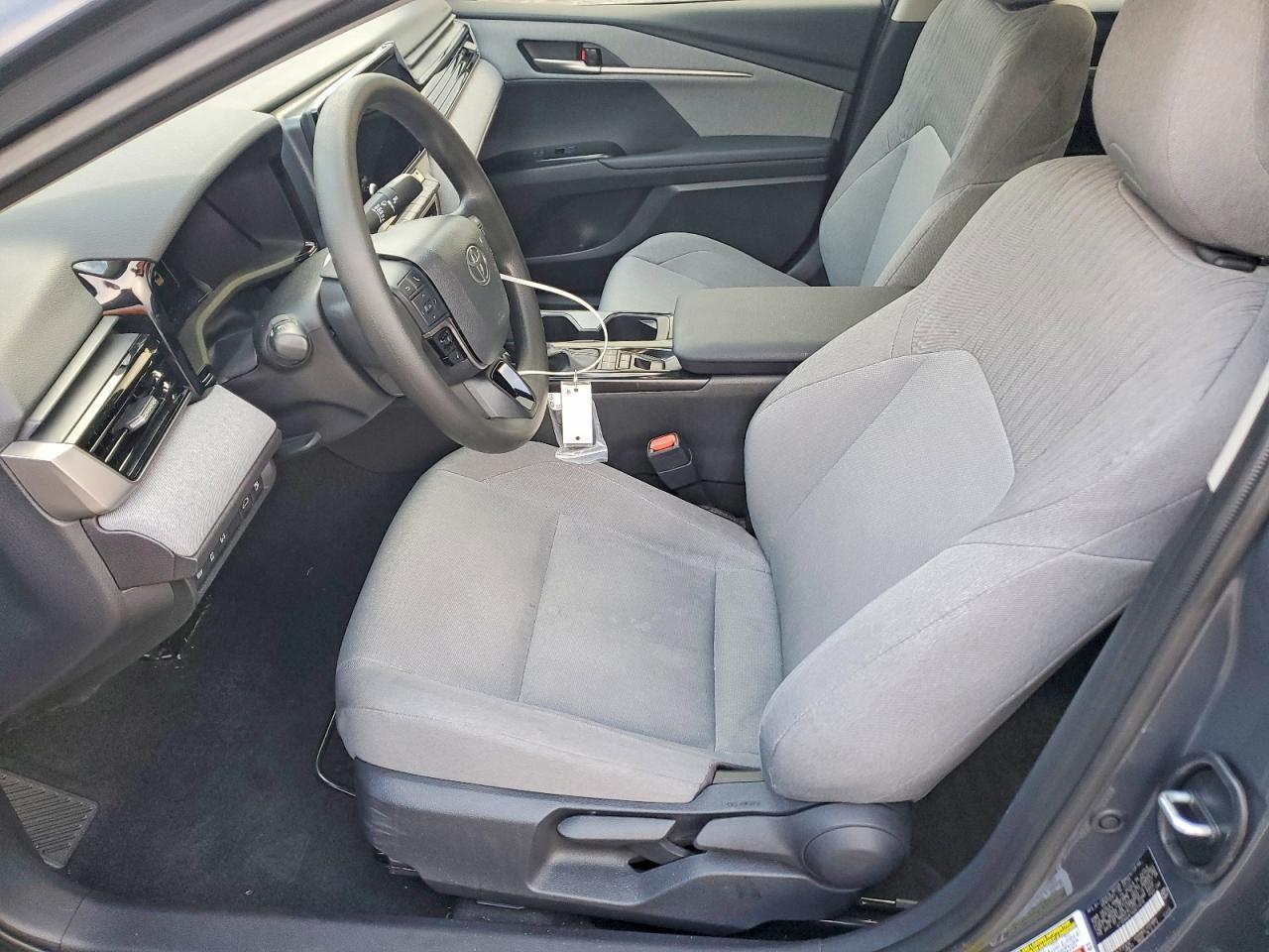 2025 Toyota Camry Xse - Image 7