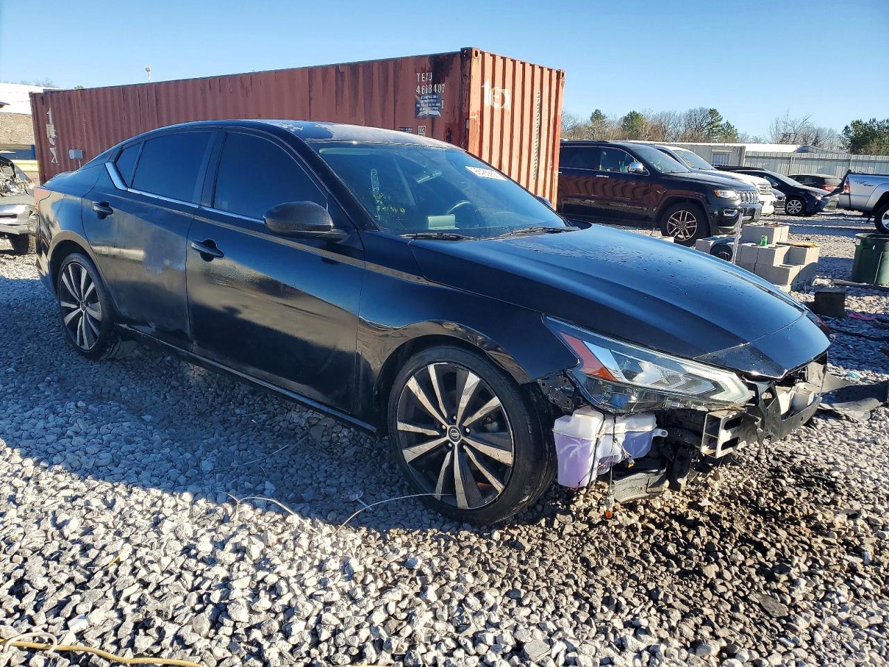 2019 Nissan Altima Sr - Image 4