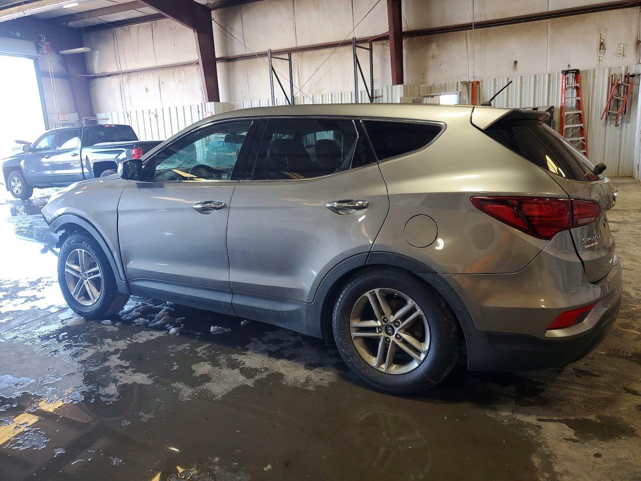 2018 Hyundai Santa Fe Sport - Фото 2