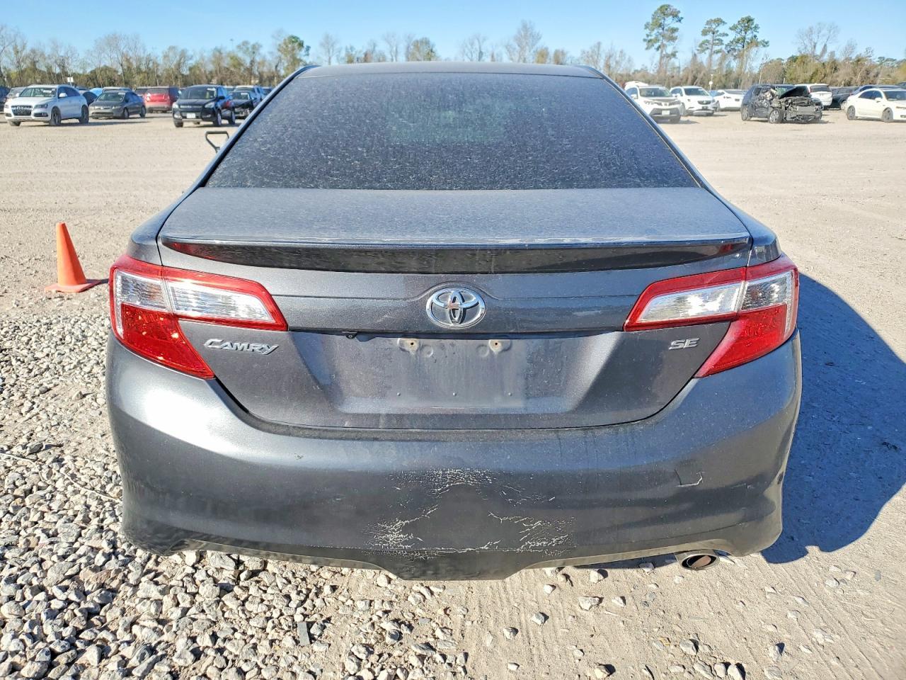 2013 Toyota Camry L - Image 6