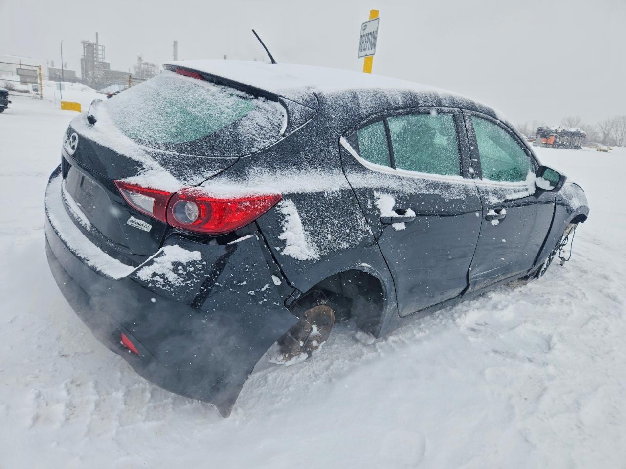 2016 Mazda 3 Touring - Image 3