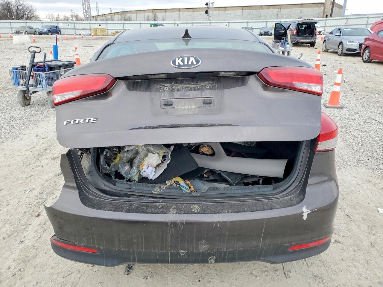 2018 Kia Forte Lx - Image 6