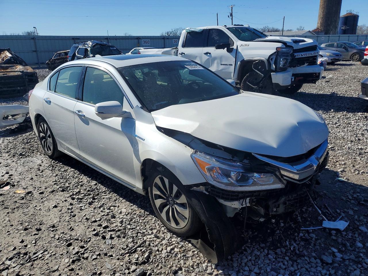 2017 Honda Accord Hybrid Exl - Image 4