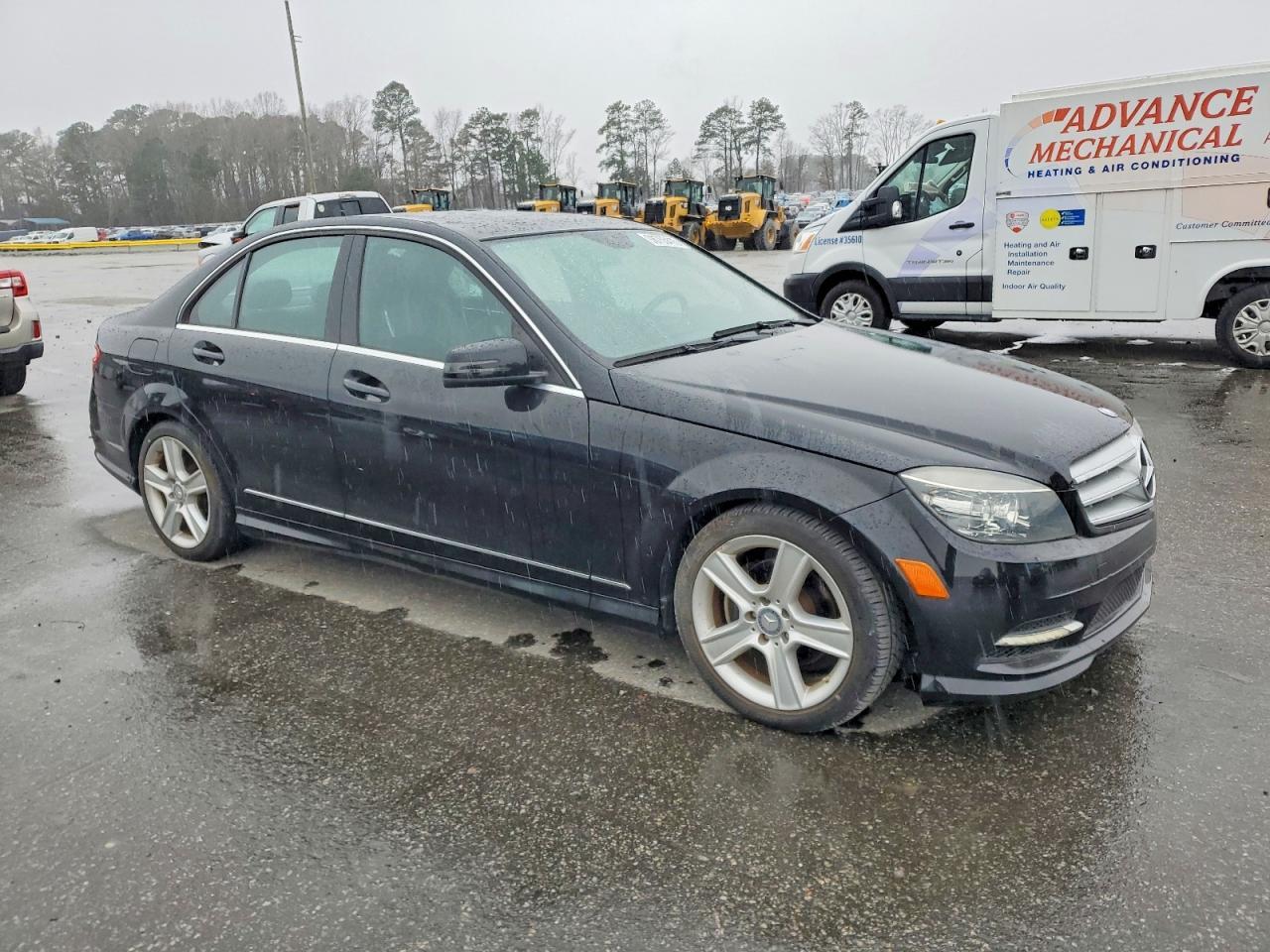 2011 Mercedes-Benz C 300 - Фото 4